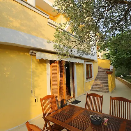 Apartment Zubcic